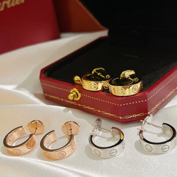 <ORIELL>LOVE EARRINGS 5.7MM 2 DIAMONDS