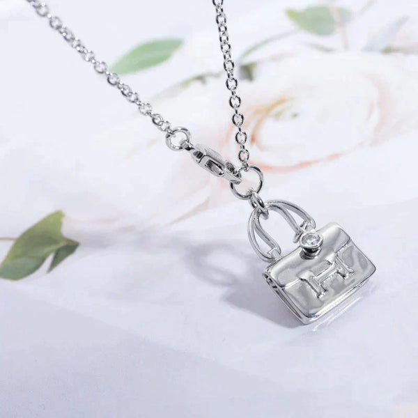 <ORIELL>AMULETTE PEDANT SILVER NECKLACE