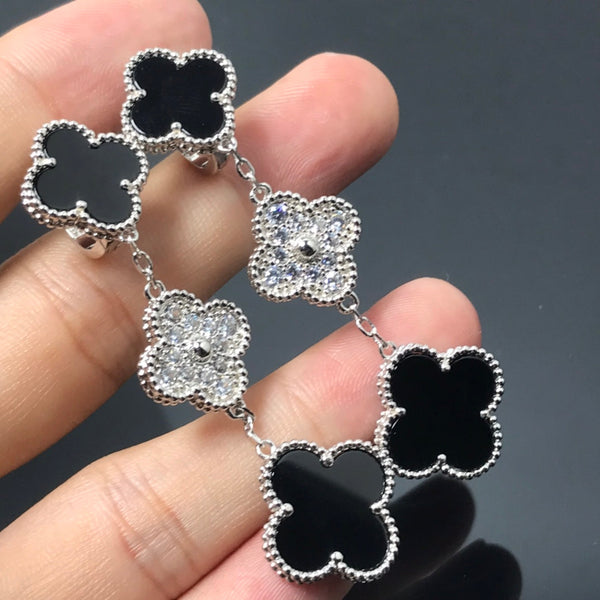 <ORIELL>CLOVER 3 MOTIF DIAMOND ONYX SILVER EARRINGS