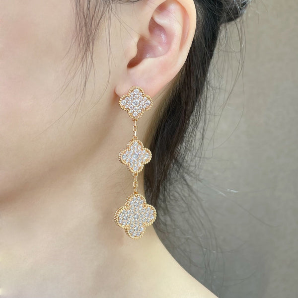 <ORIELL>CLOVER 3 MOTIFS DIAMOND PAVED ROSE GOLD EARRINGS