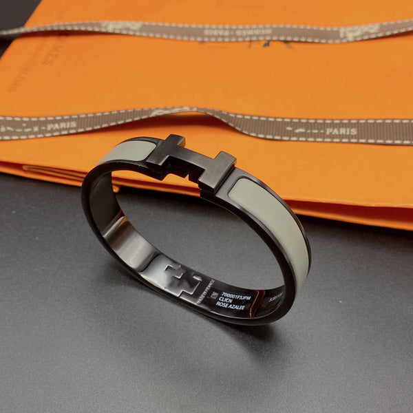 <ORIELL>CLIC HM SO BLACK GREY BRACELET
