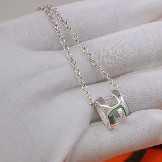 <ORIELL>HM NECKLACE H LETTER OVAL SERIES